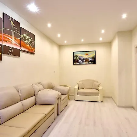 Apartment On Michurina. *